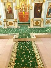 Круглый полушерстяное ковровое покрытие в храм с укладкой в алтарь на солею и дорожка