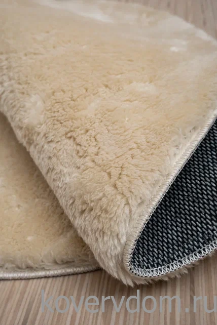 Ковер из искусственного меха Chic-A 1000A BEIGE_2000 круг