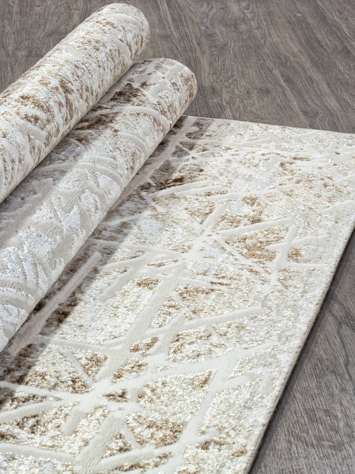 Ковер ANTEP O1704 665 CREAM / VIZON Ковер ANTEP O1704 665 CREAM / VIZON