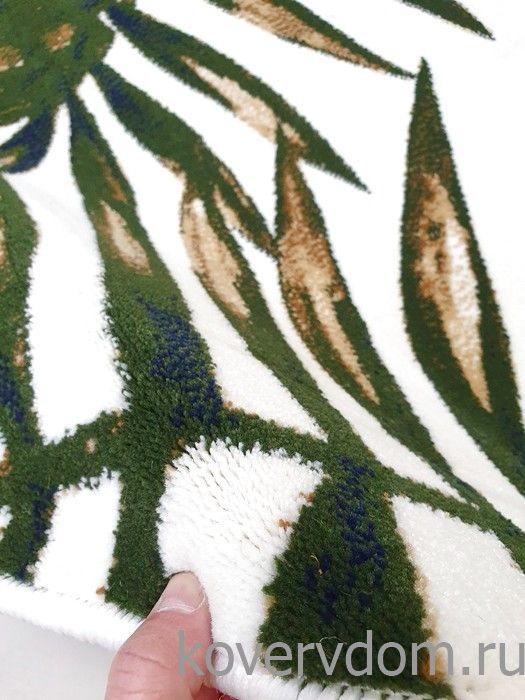 Ковер с цветами SCANDINAVIAN MONSTERA 6 круг  Ковер с цветами SCANDINAVIAN MONSTERA 6 круг